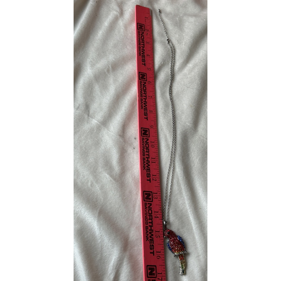 BLING! Red Blue Rhinestone Parrot Bird Pendant Necklace 17" Silver Tone Chain - Picture 4 of 5